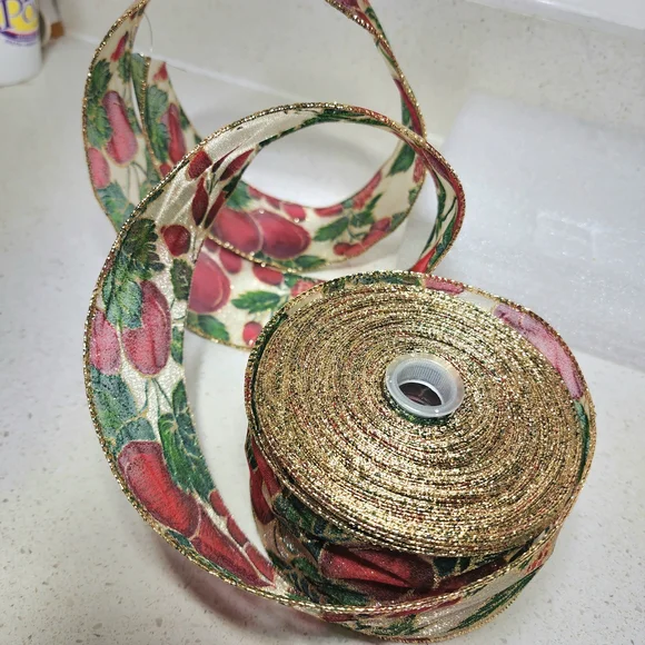 Floral Patterned Ribbon - Picture 3 of 9